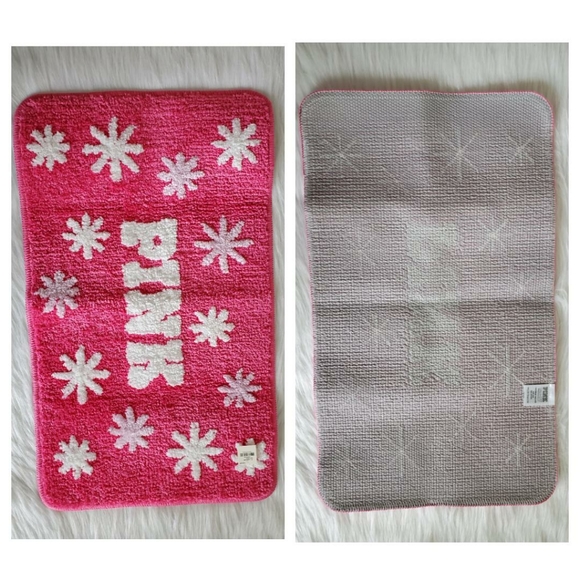 PINK VICTORIA'S SECRET BATHMAT - Picture 2 of 3